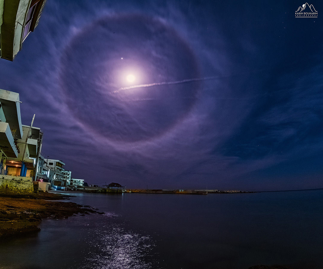 Moon halo, Chekka, 2023